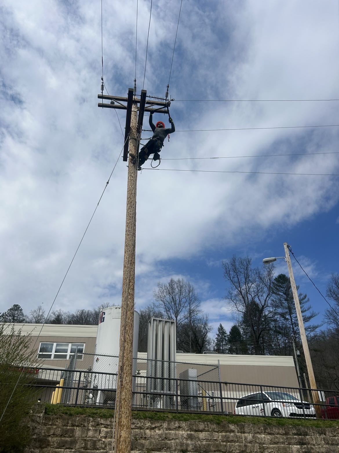 EKCEP’s Kentucky Career Center Paves Path to New Career for Jeffery Hartzler with Thacker and Grigsby